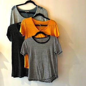 Madewell XS T-Shirt Bundle.